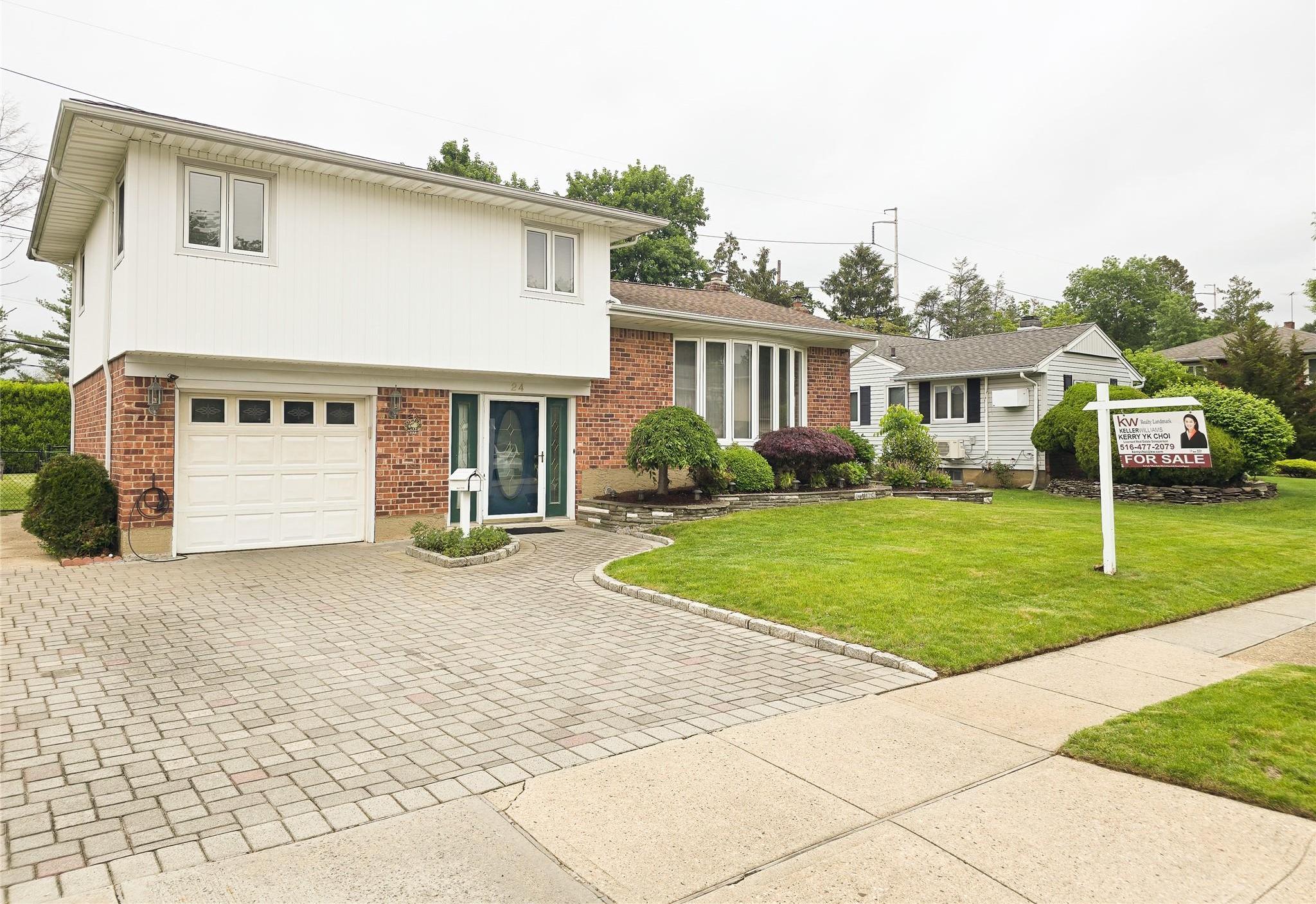 Single Family Edna  Nassau County, NY 11791, MLS-861908-2