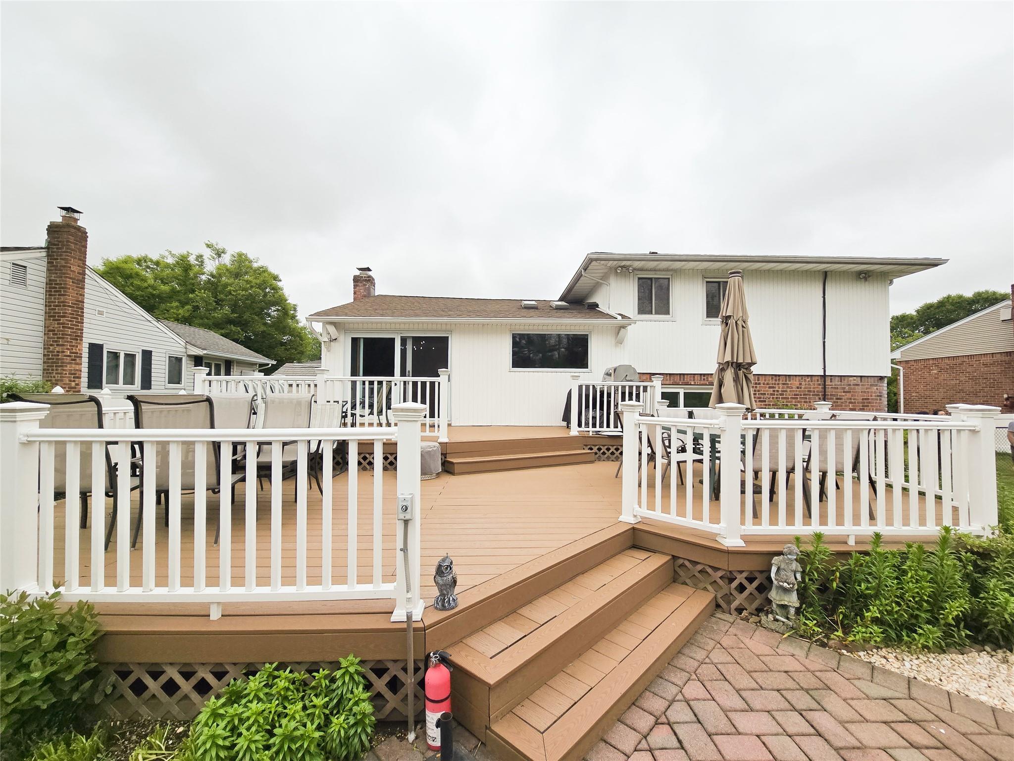 Single Family Edna  Nassau County, NY 11791, MLS-861908-5