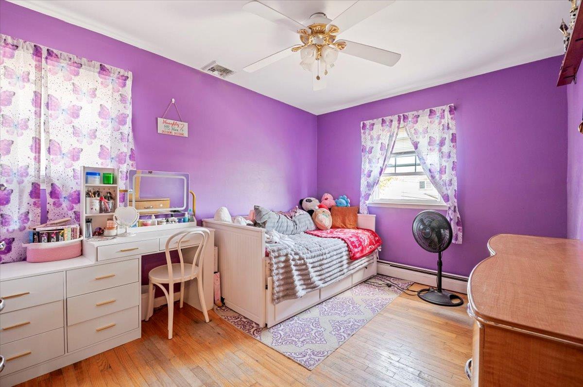 Single Family Alder  Nassau County, NY 11710, MLS-861909-26