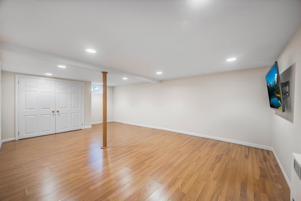 Single Family Maurice  Nassau County, NY 11554, MLS-861921-23