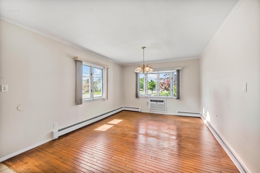 Single Family Maurice  Nassau County, NY 11554, MLS-861921-9