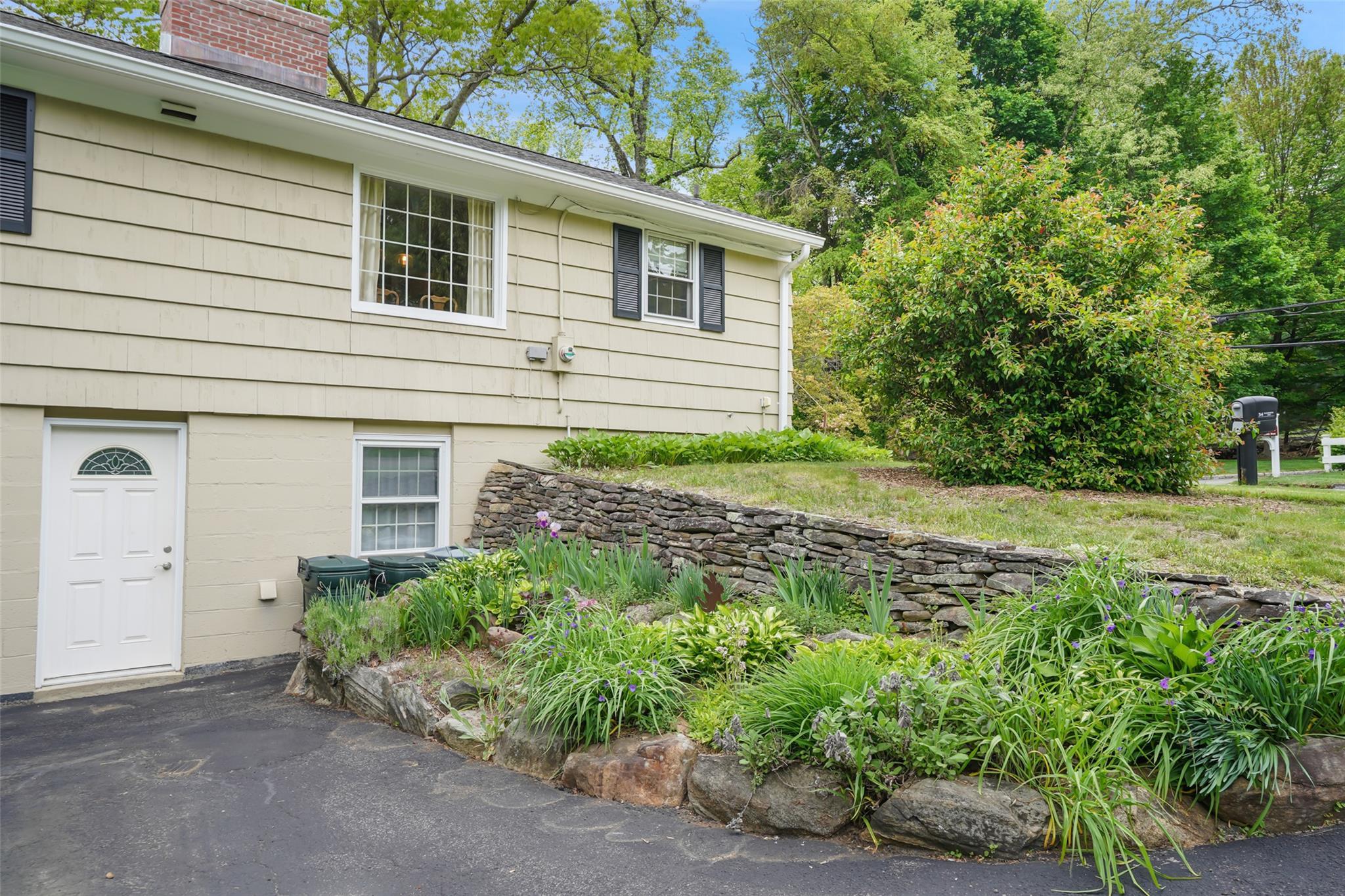 Single Family Whippoorwill  Westchester County, NY 10504, MLS-861931-23