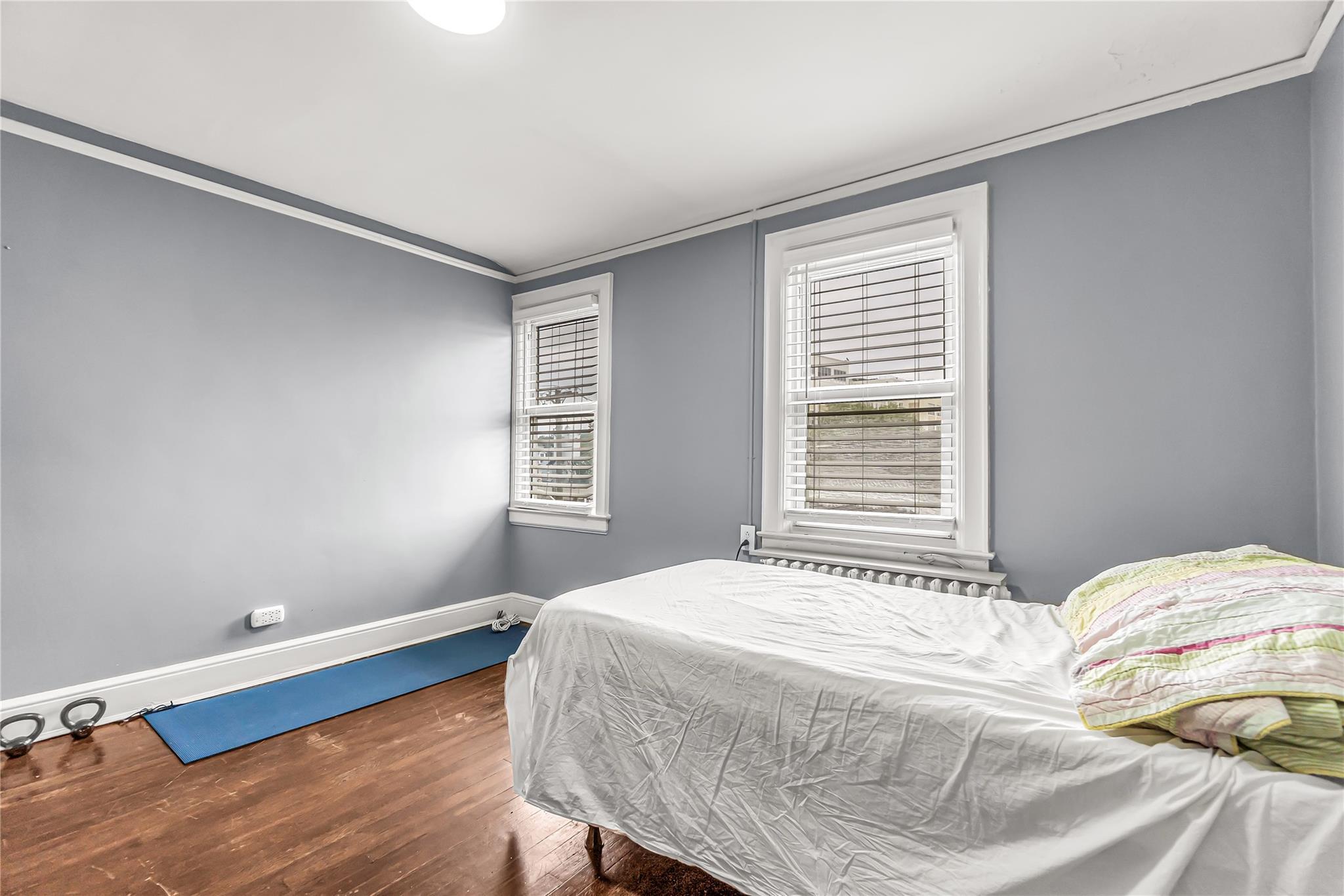 Single Family Rollhaus  Westchester County, NY 10573, MLS-861935-25