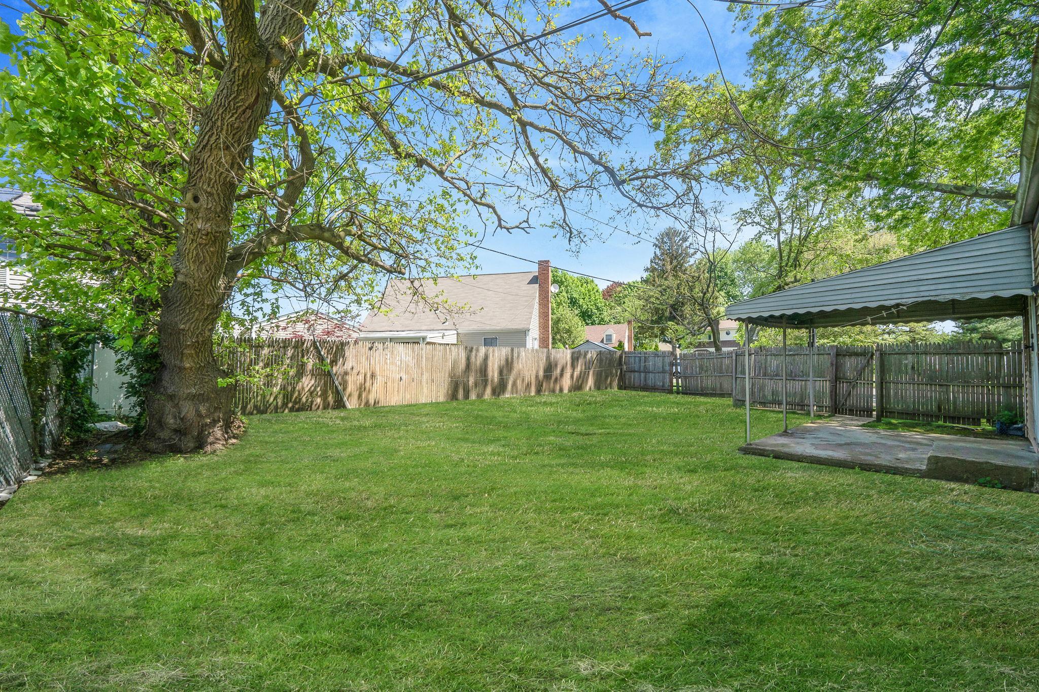 Single Family Gables  Nassau County, NY 11801, MLS-861939-14