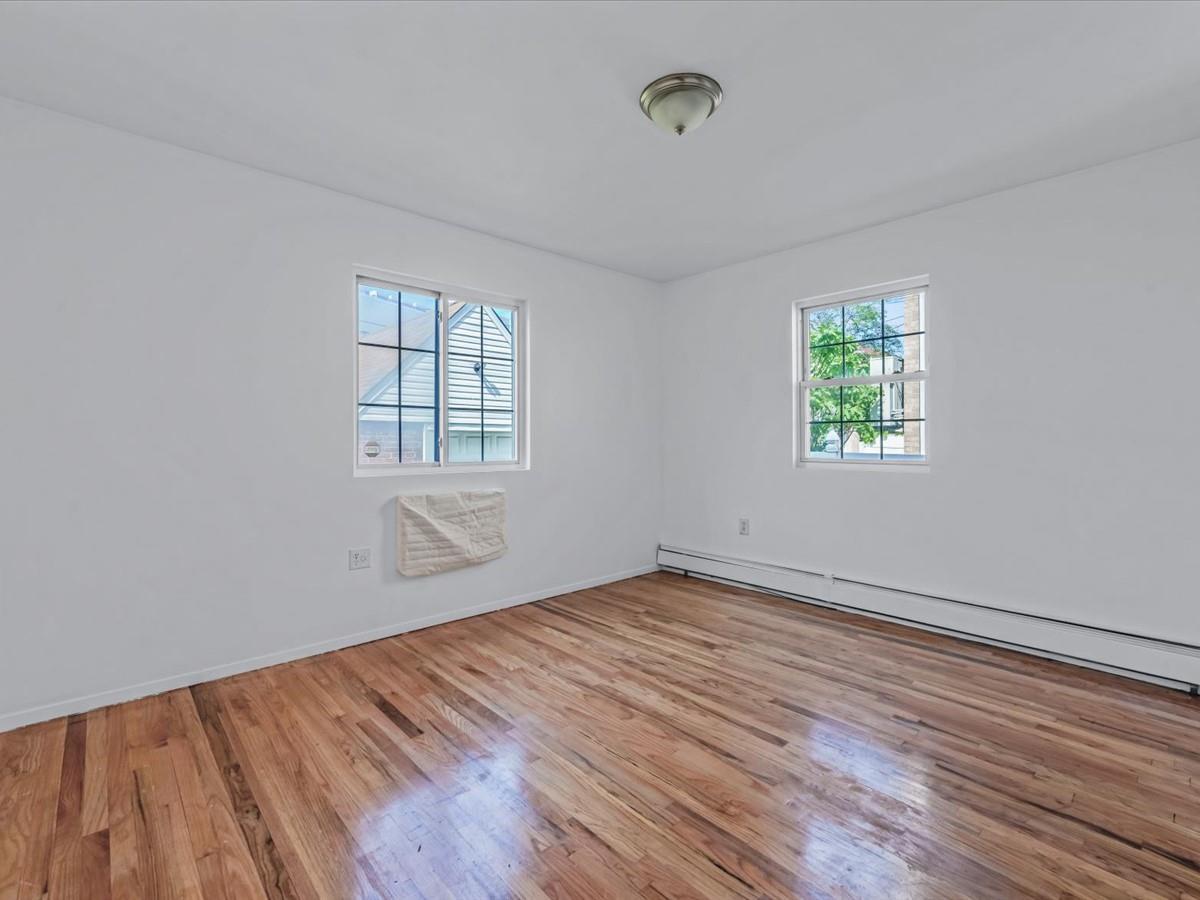 Single Family 64th  Queens, NY 11365, MLS-861948-12