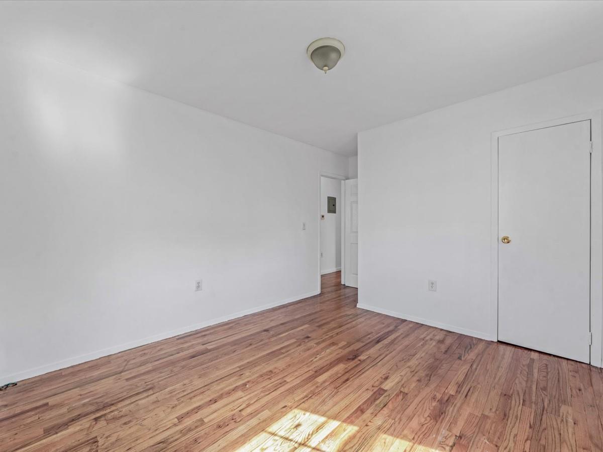 Single Family 64th  Queens, NY 11365, MLS-861948-16