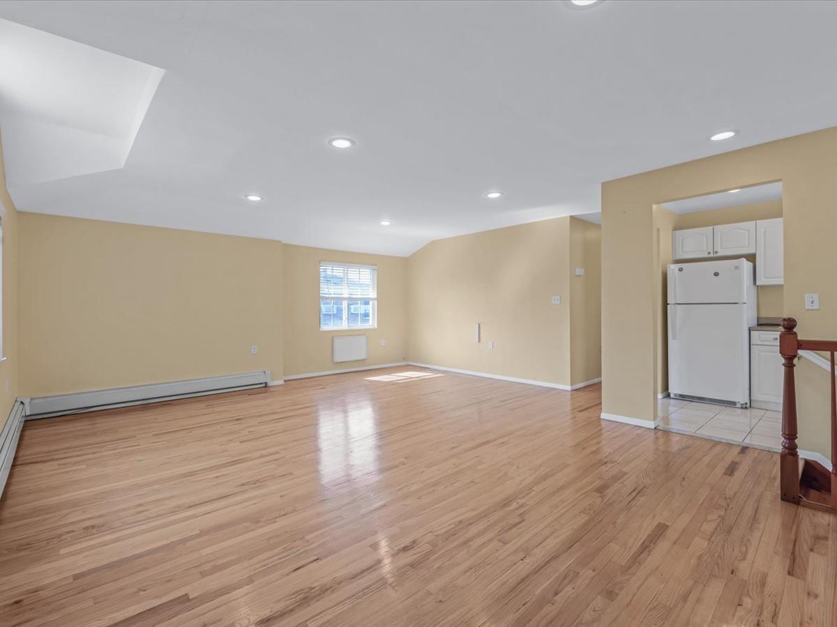 Single Family 64th  Queens, NY 11365, MLS-861948-20