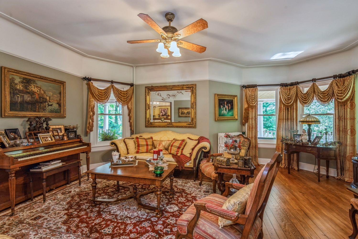 Single Family Red Spring  Nassau County, NY 11542, MLS-861959-14