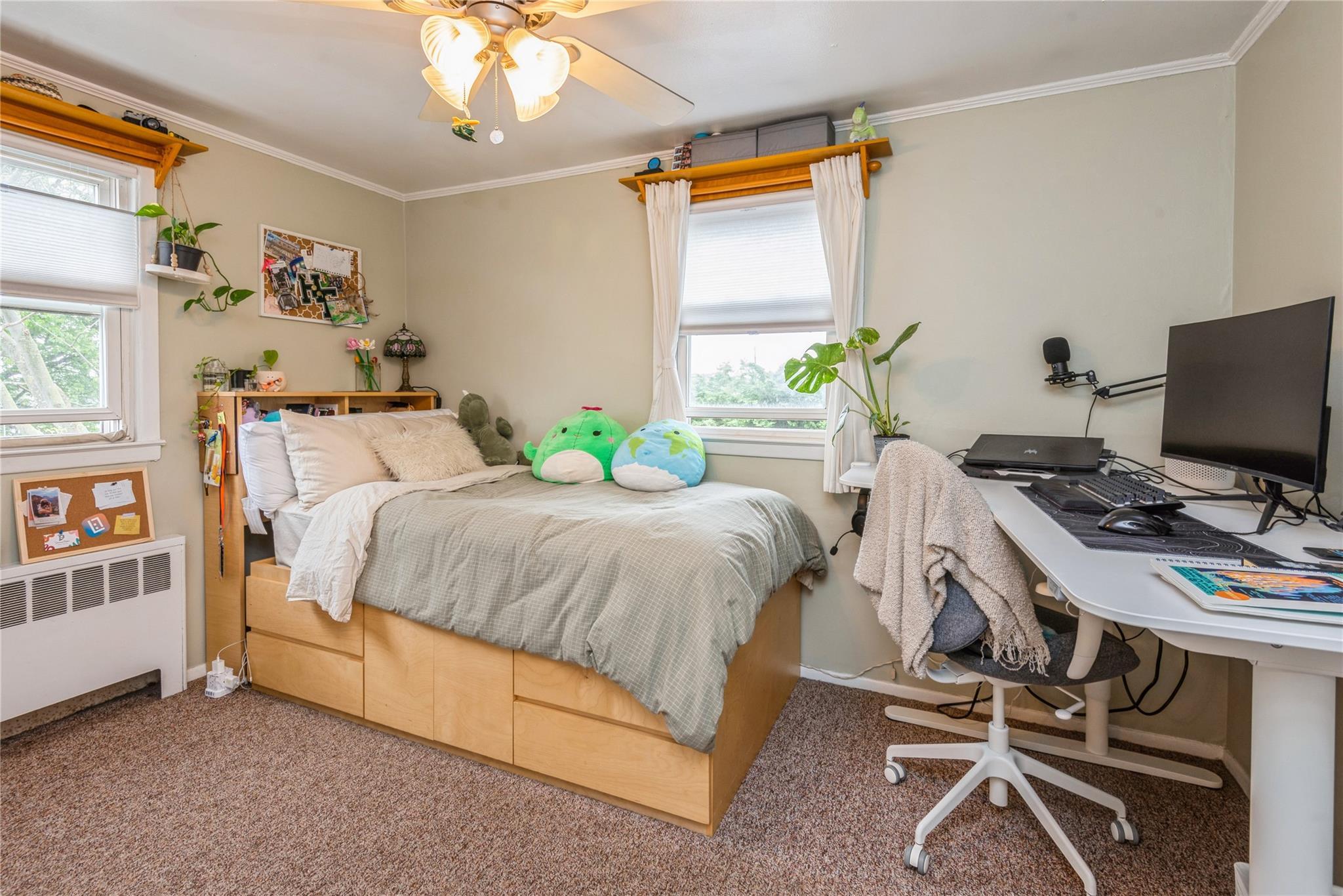 Single Family Kent  Nassau County, NY 11558, MLS-861980-23