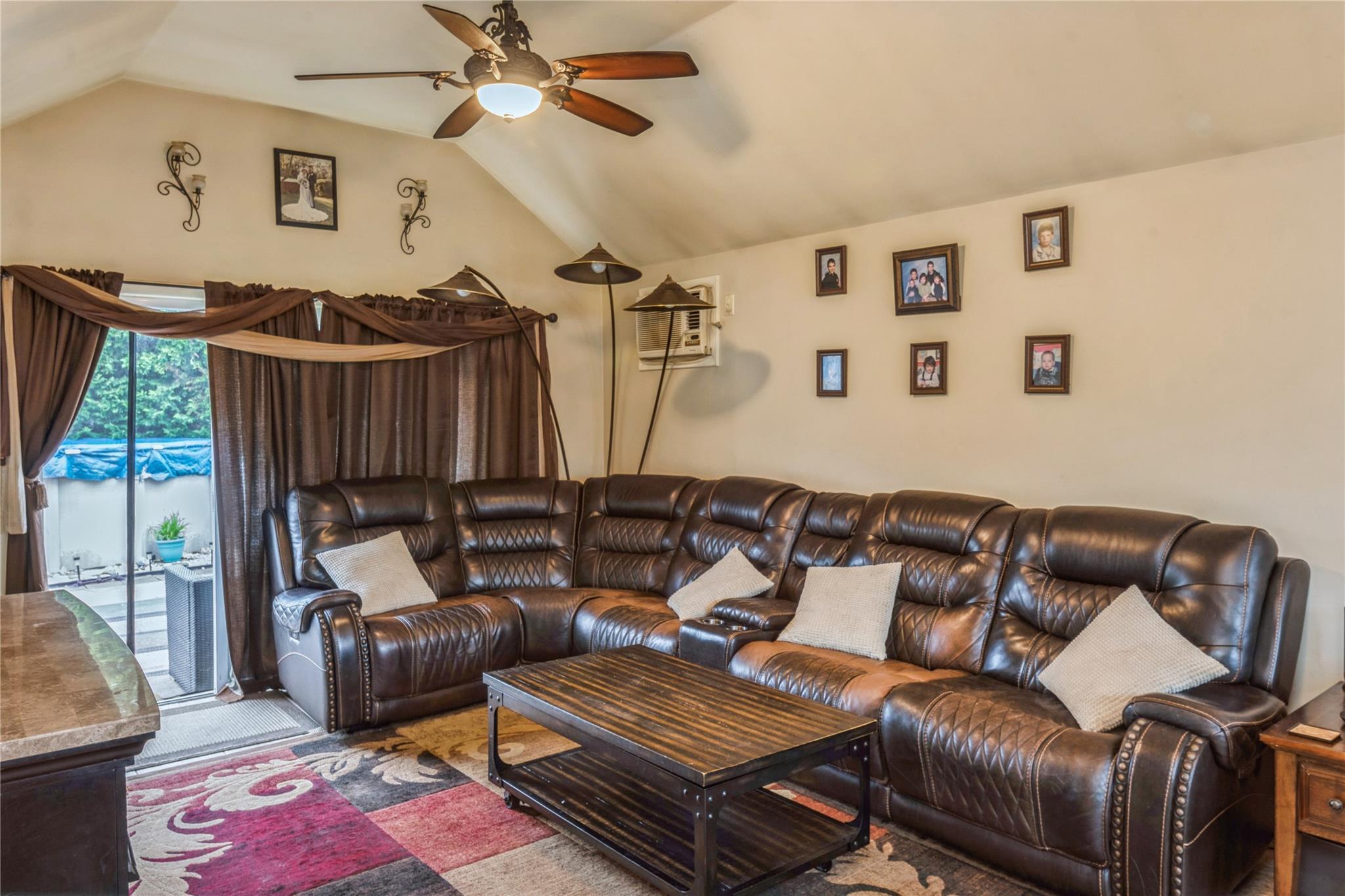 Single Family Kent  Nassau County, NY 11558, MLS-861980-3