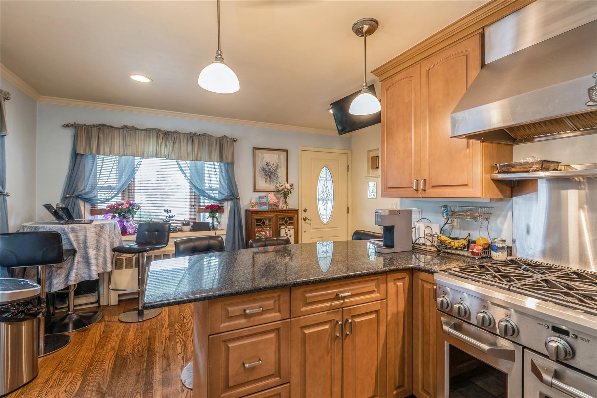 Single Family Kent  Nassau County, NY 11558, MLS-861980-7