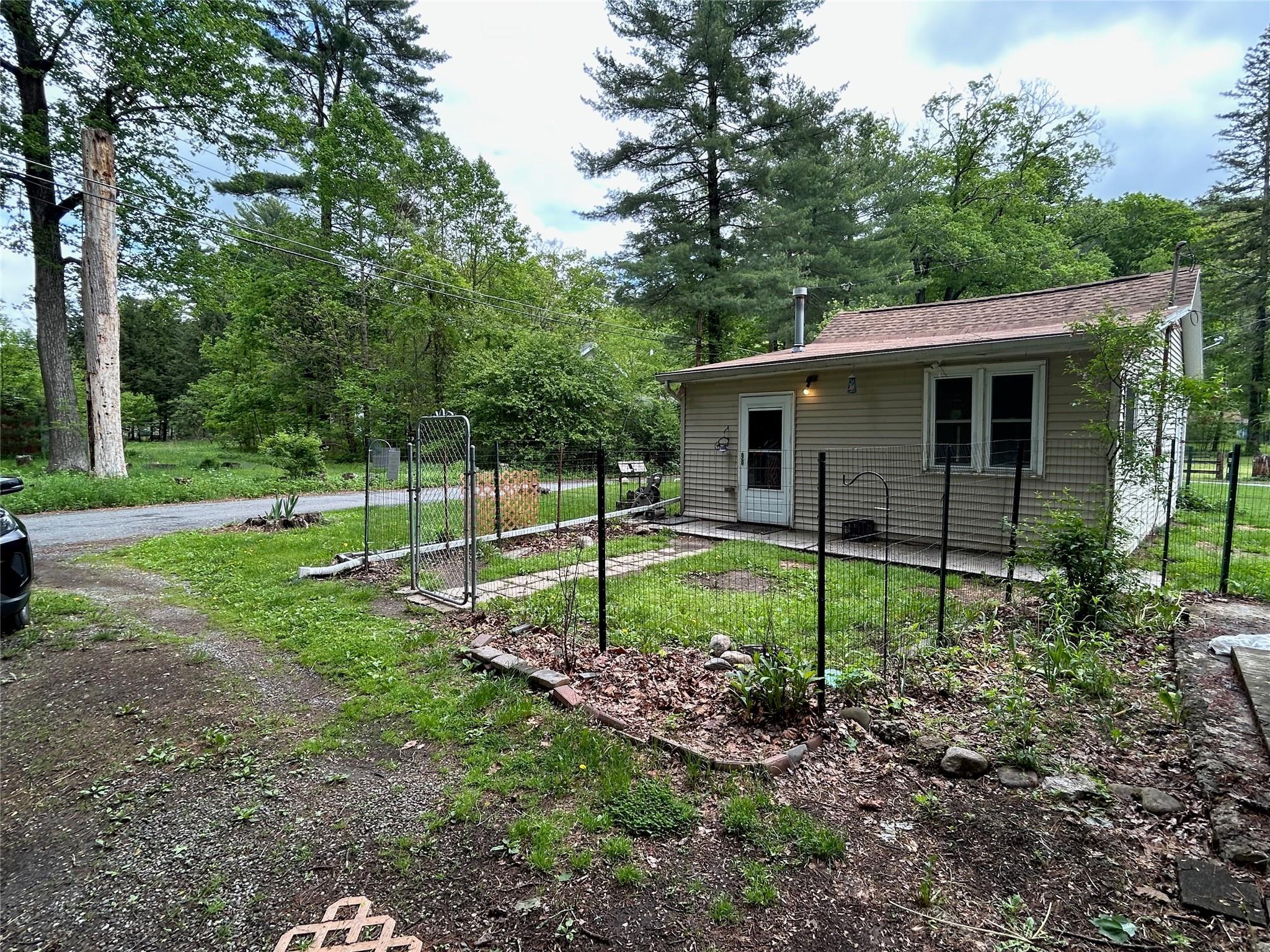 Single Family First  Orange County, NY 12729, MLS-861991-9