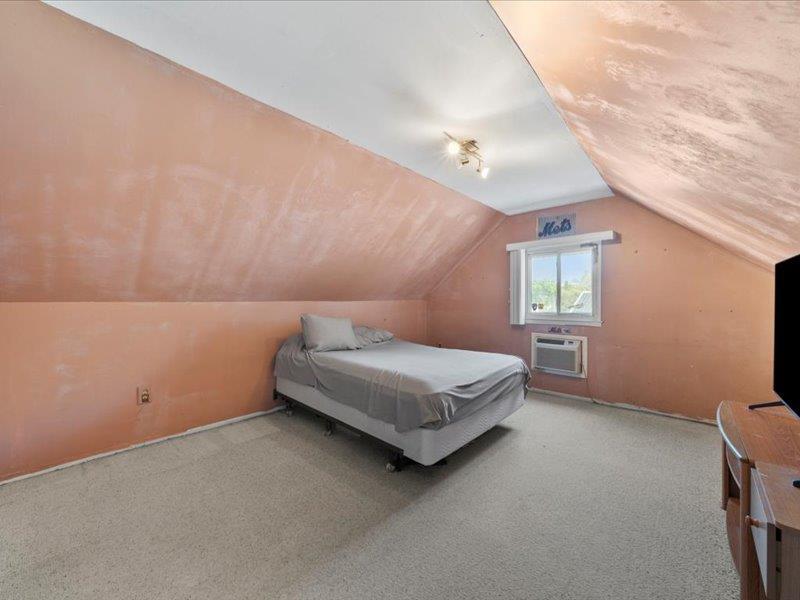 Single Family Westwood  Suffolk County, NY 11729, MLS-862002-19