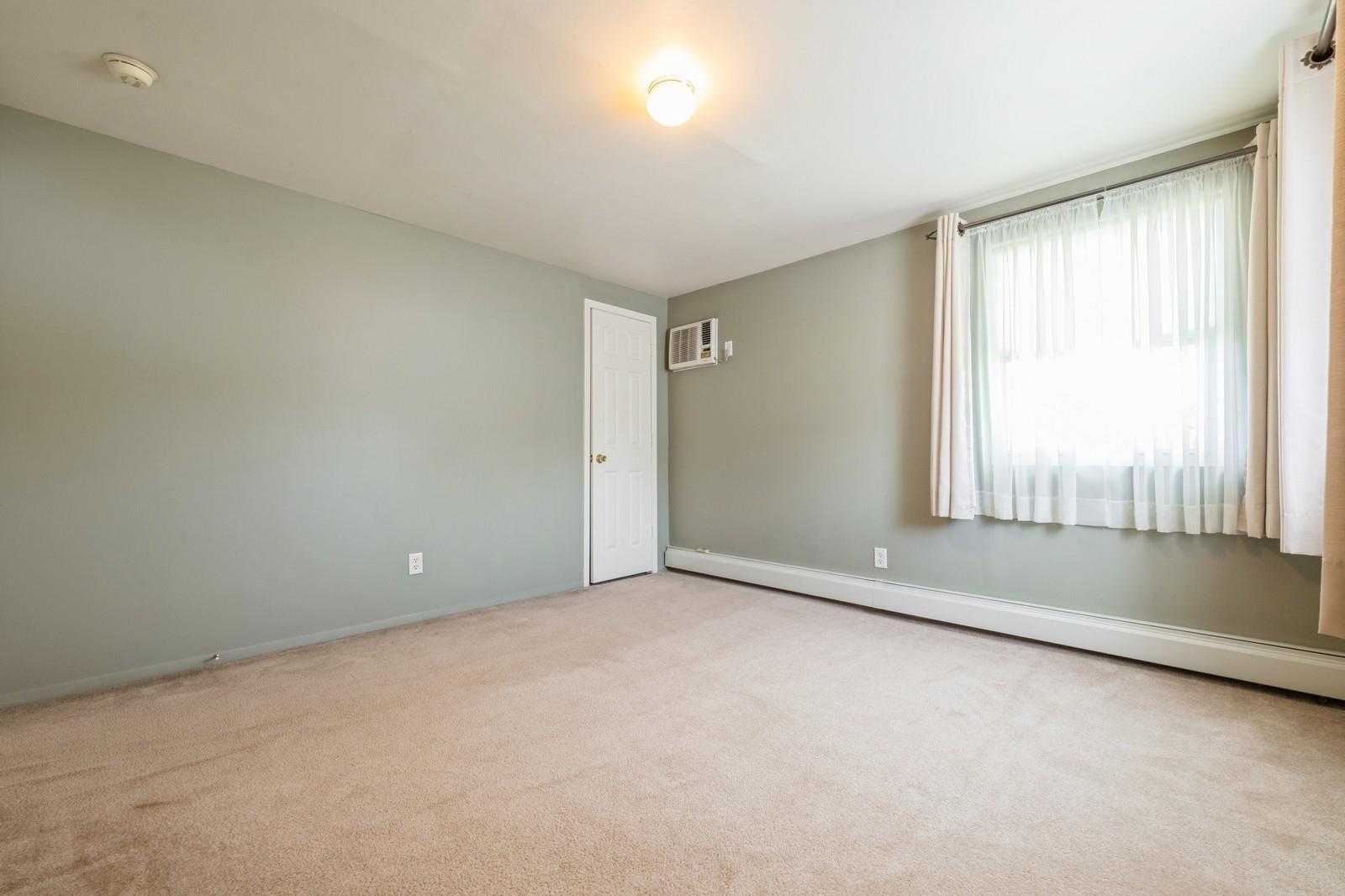 Single Family Apollo  Nassau County, NY 11801, MLS-862005-15