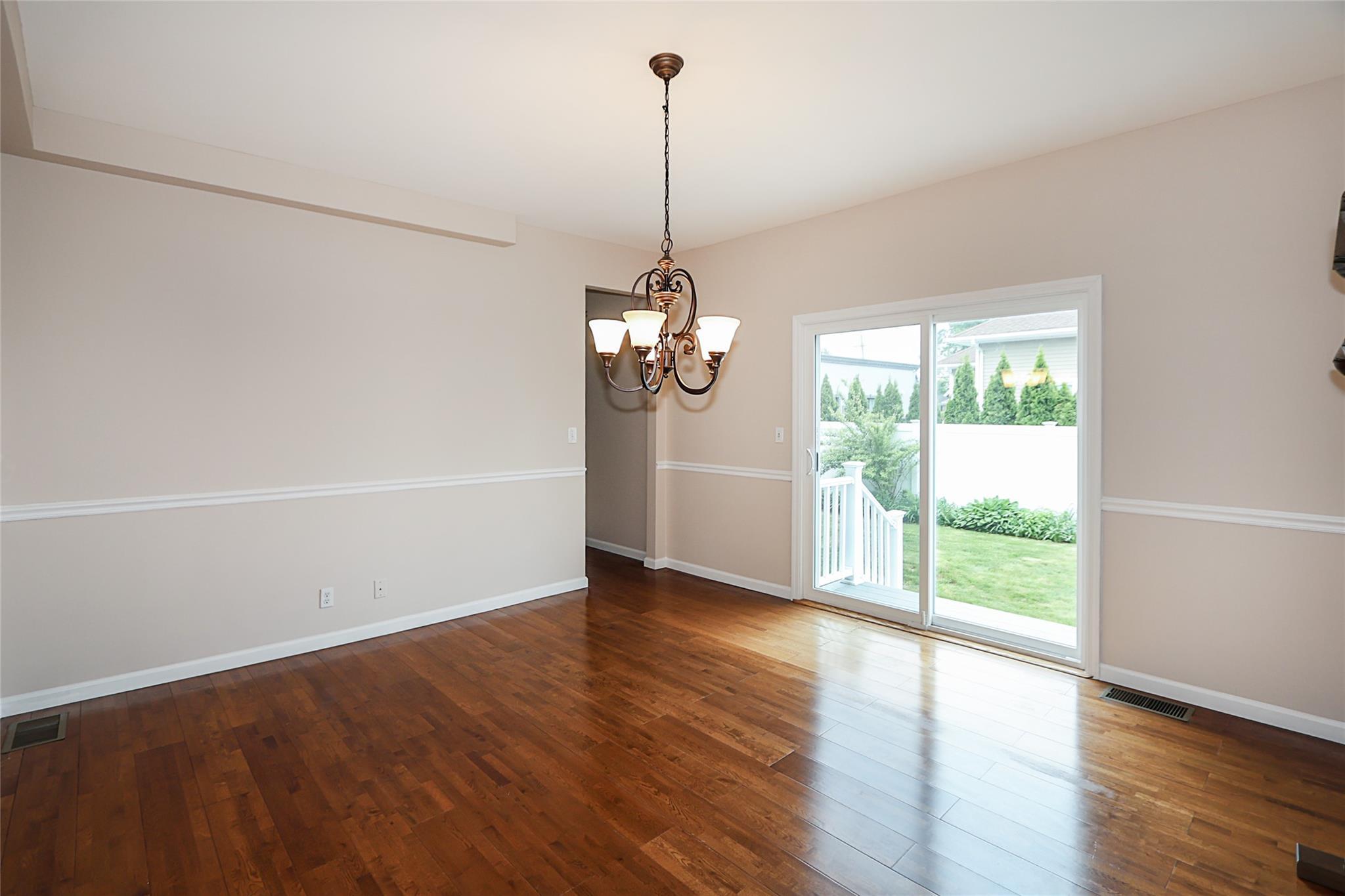 Single Family Frankel  Nassau County, NY 11566, MLS-862024-10