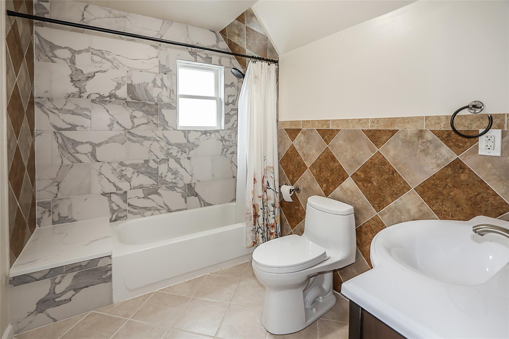 Single Family Frankel  Nassau County, NY 11566, MLS-862024-31