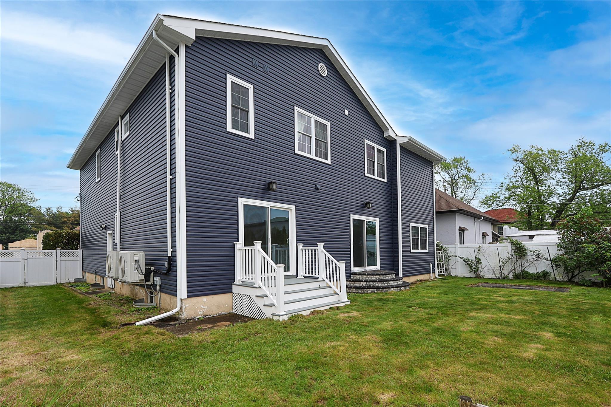 Single Family Frankel  Nassau County, NY 11566, MLS-862024-35