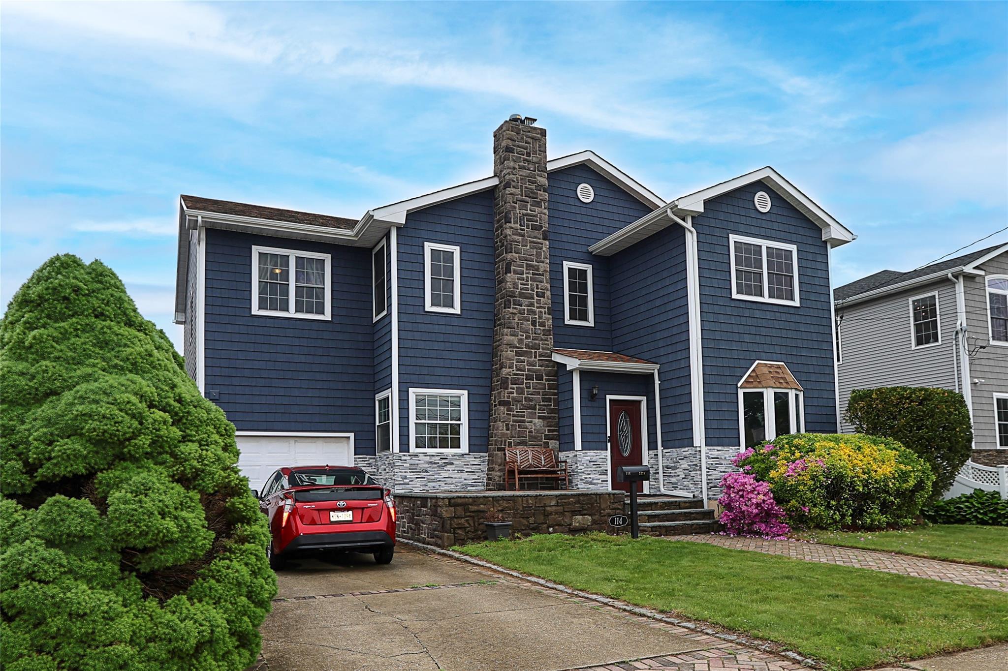Single Family Frankel  Nassau County, NY 11566, MLS-862024-39