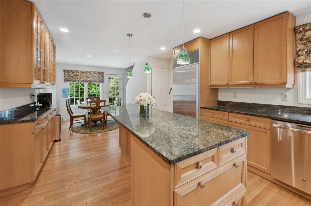 Single Family Pondfield  Westchester County, NY 10708, MLS-862025-11