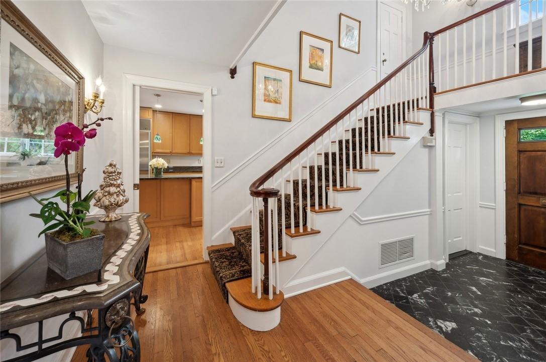 Single Family Pondfield  Westchester County, NY 10708, MLS-862025-3