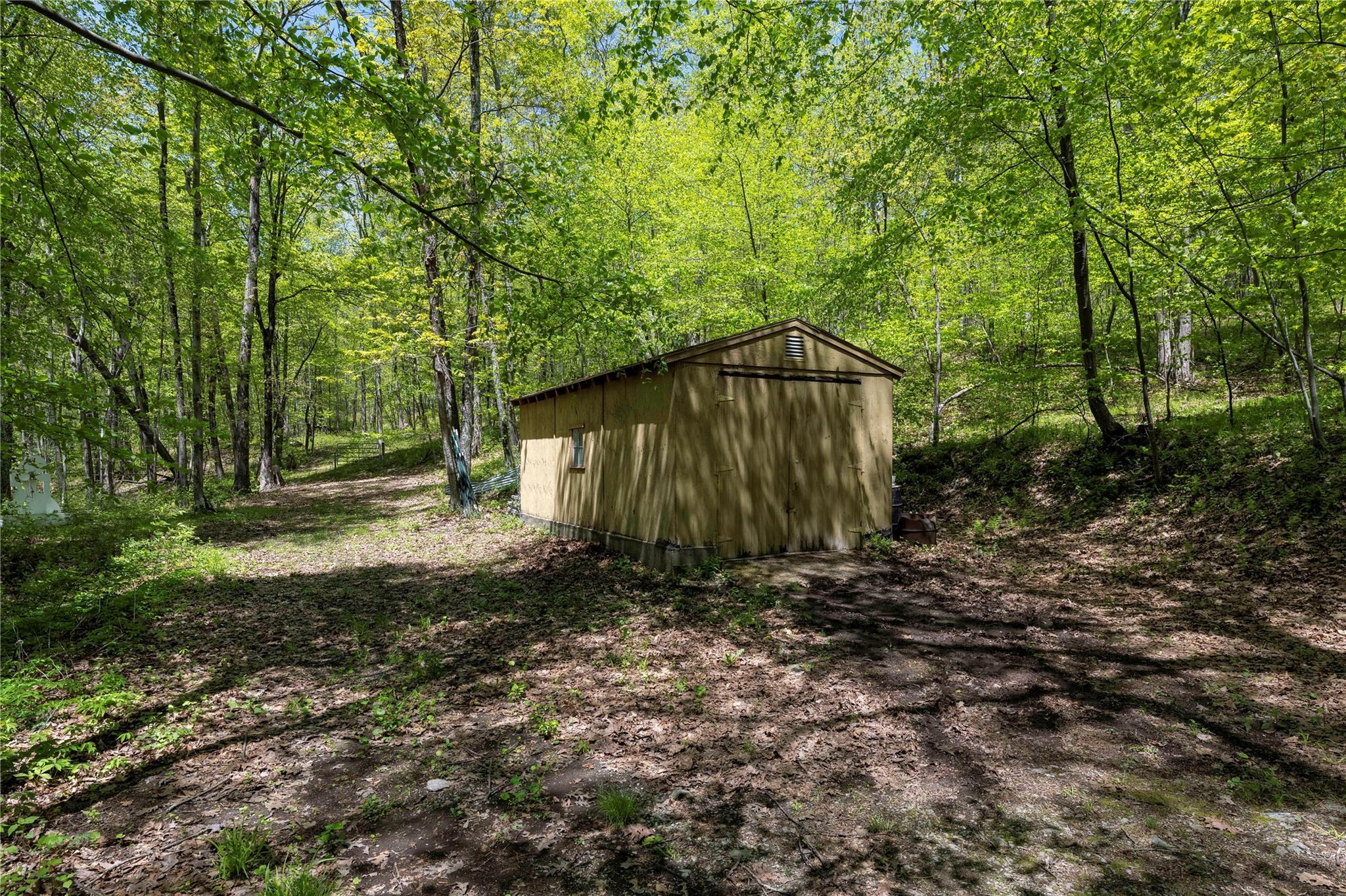Single Family Moadock  Dutchess County, NY 12546, MLS-862030-35