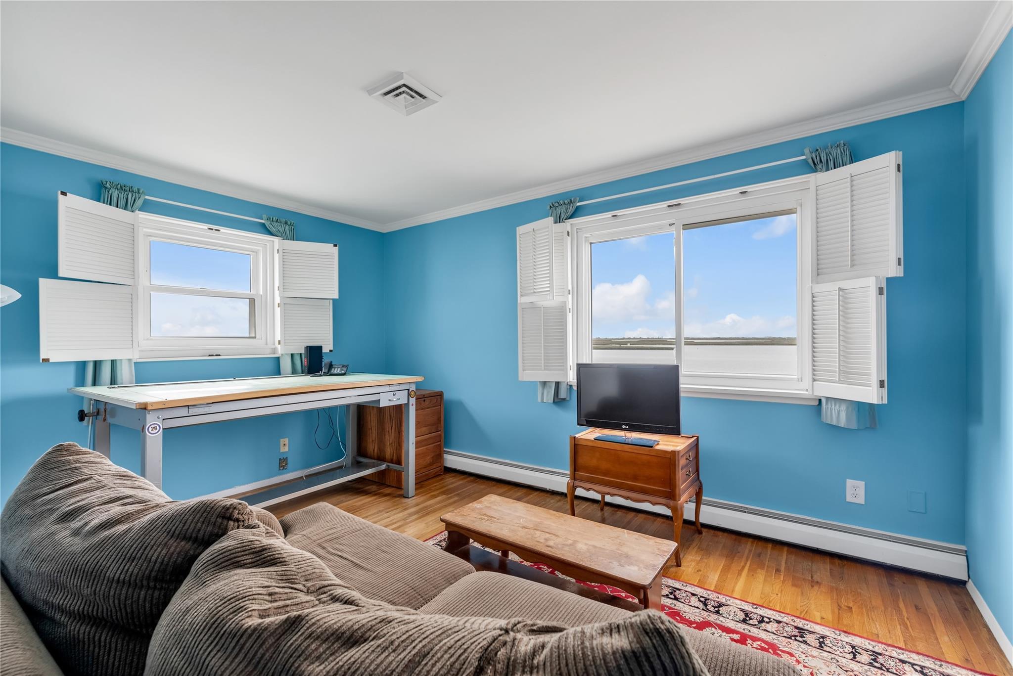 Single Family Greentree  Nassau County, NY 11572, MLS-862035-12