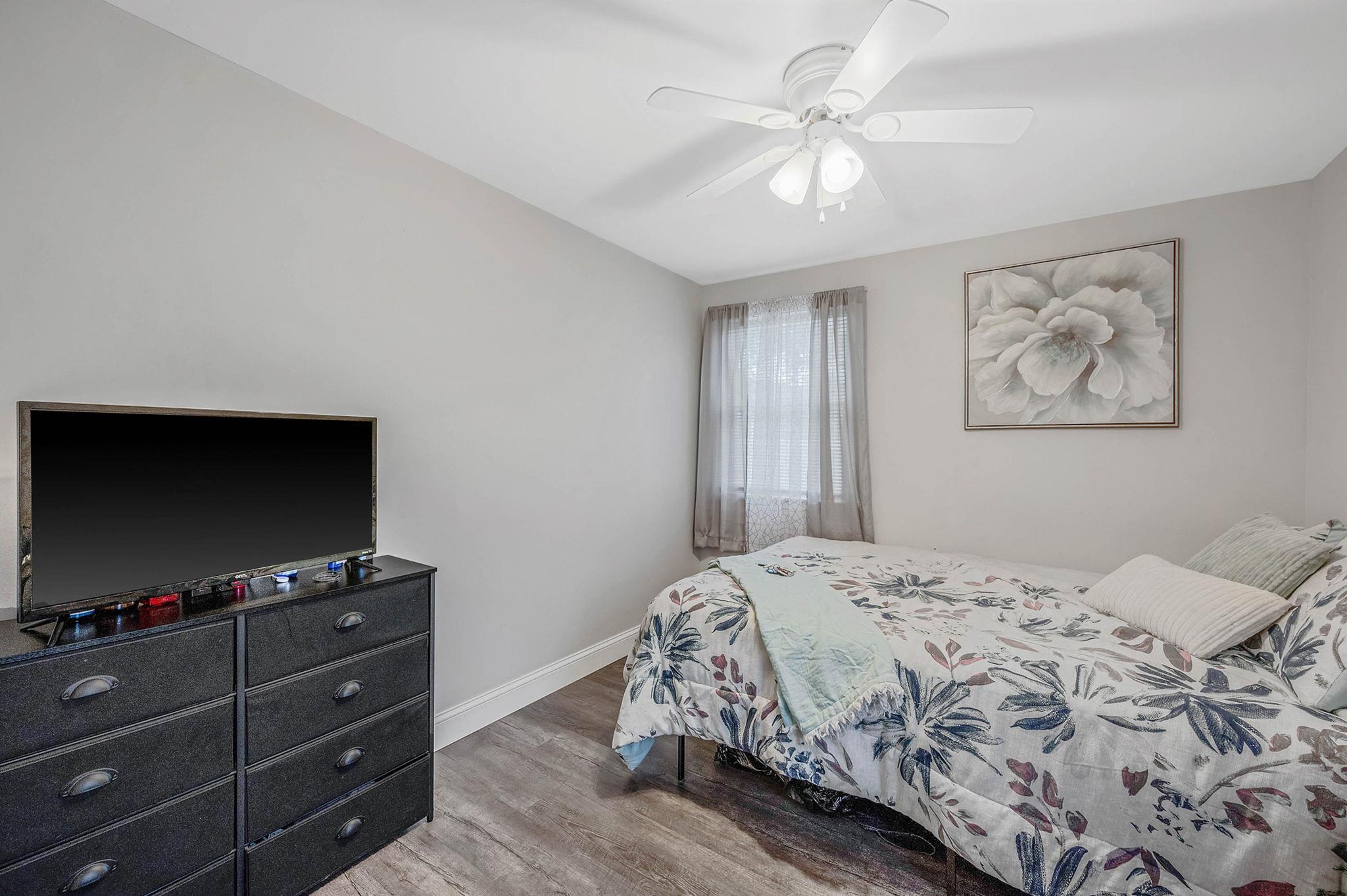 Single Family King  Suffolk County, NY 11776, MLS-862036-13