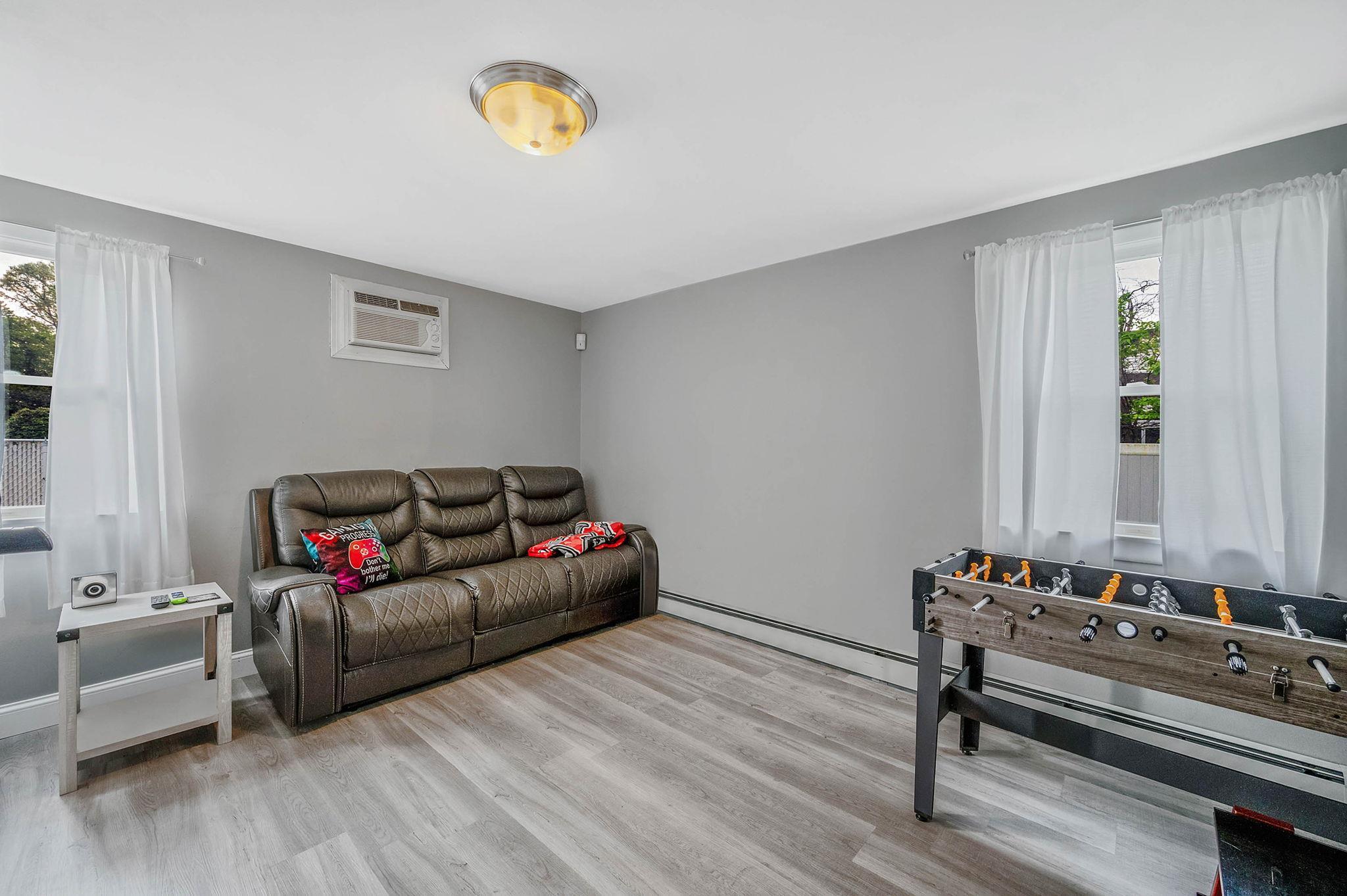 Single Family King  Suffolk County, NY 11776, MLS-862036-16