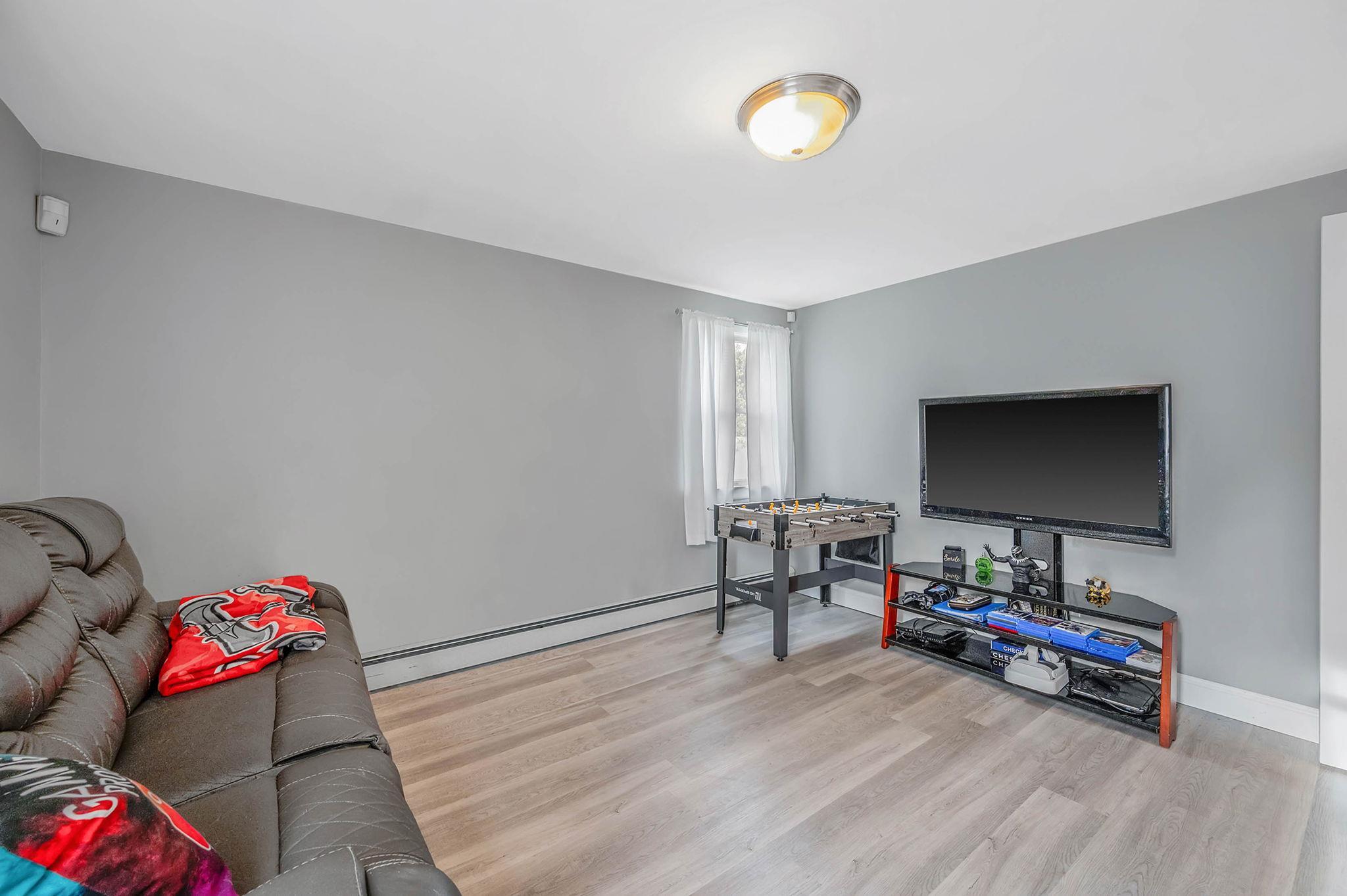 Single Family King  Suffolk County, NY 11776, MLS-862036-17