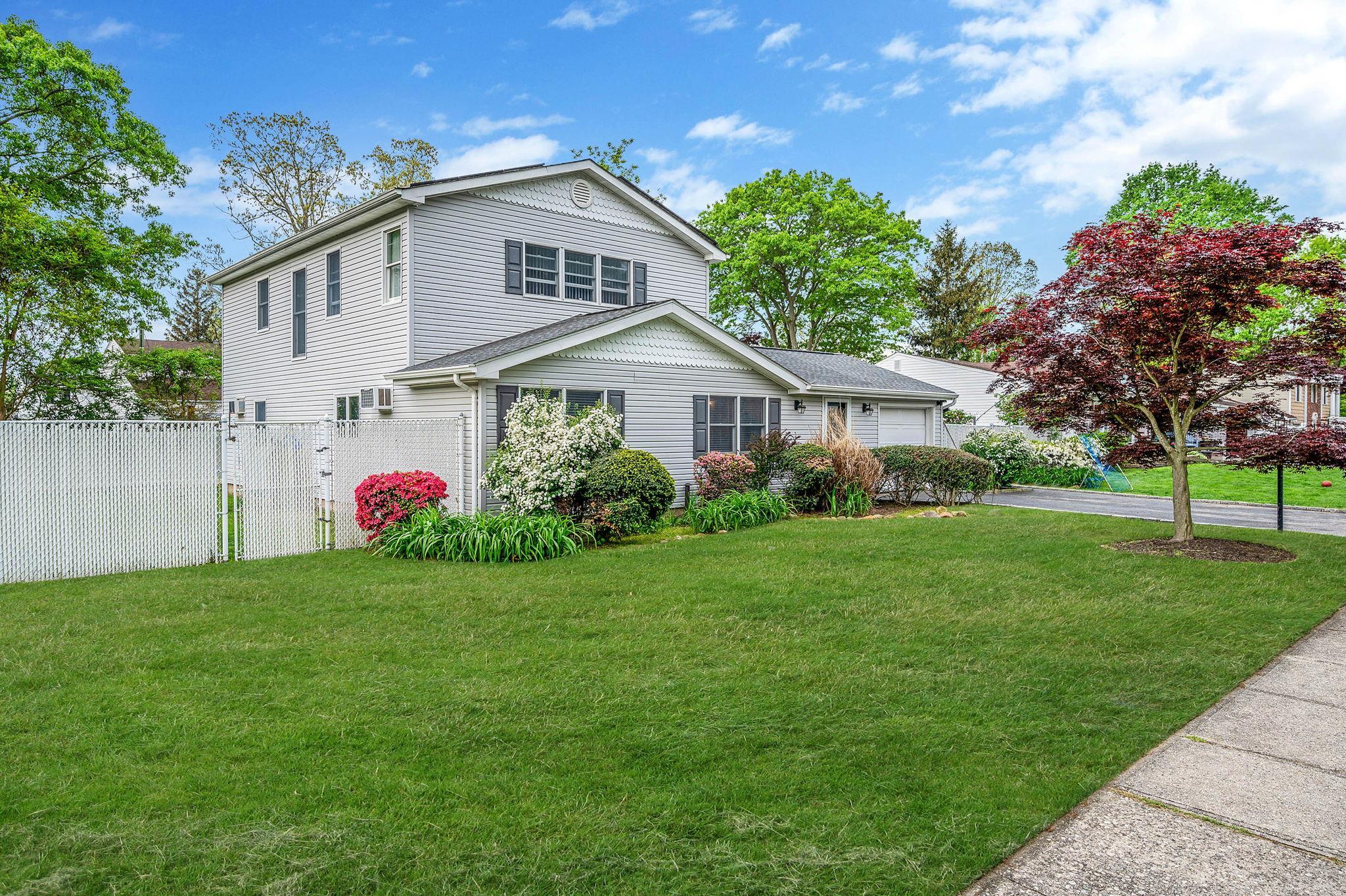 Single Family King  Suffolk County, NY 11776, MLS-862036-2