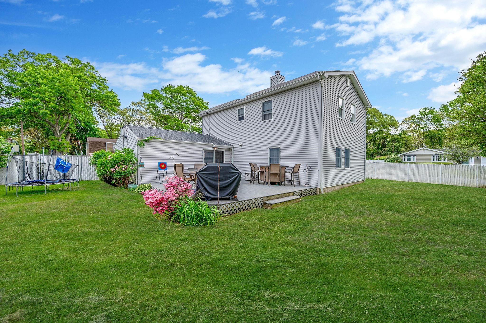 Single Family King  Suffolk County, NY 11776, MLS-862036-26