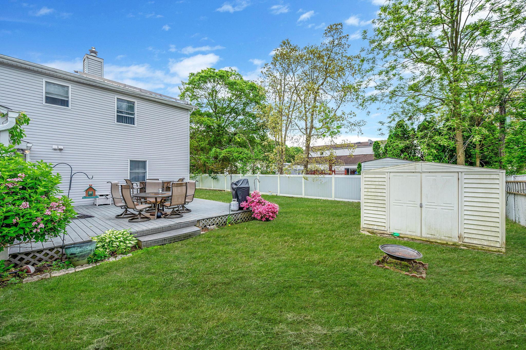 Single Family King  Suffolk County, NY 11776, MLS-862036-27