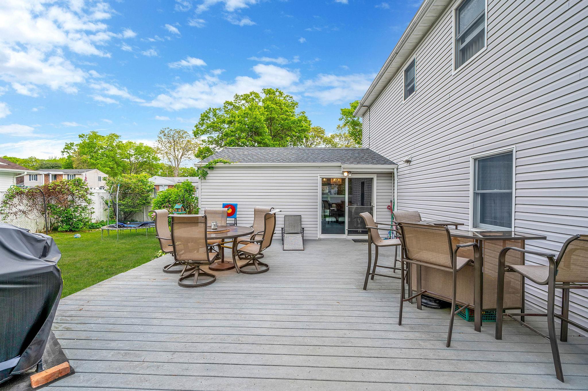 Single Family King  Suffolk County, NY 11776, MLS-862036-28