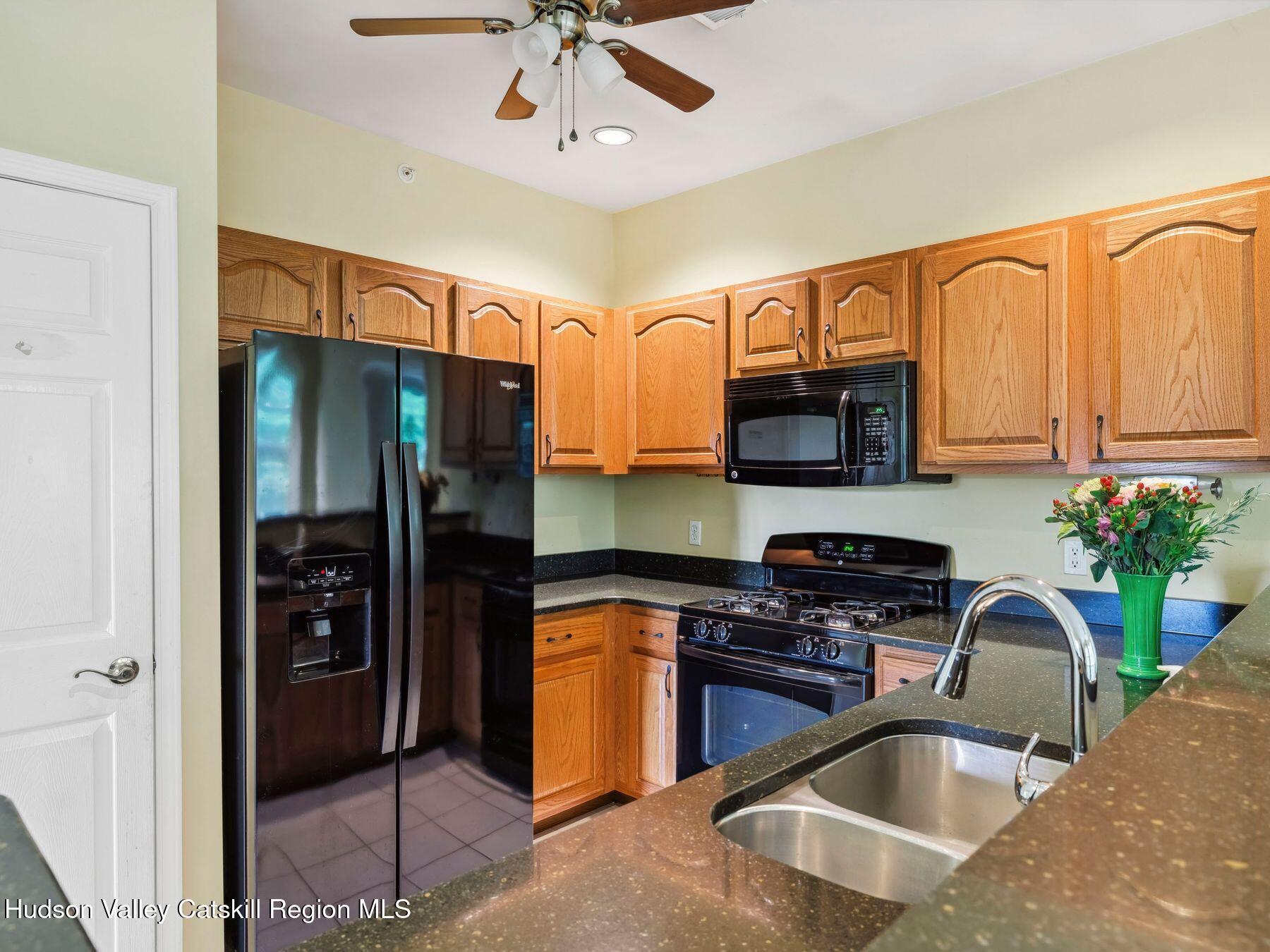 Single Family Commons  Ulster County, NY 12477, MLS-862044-4