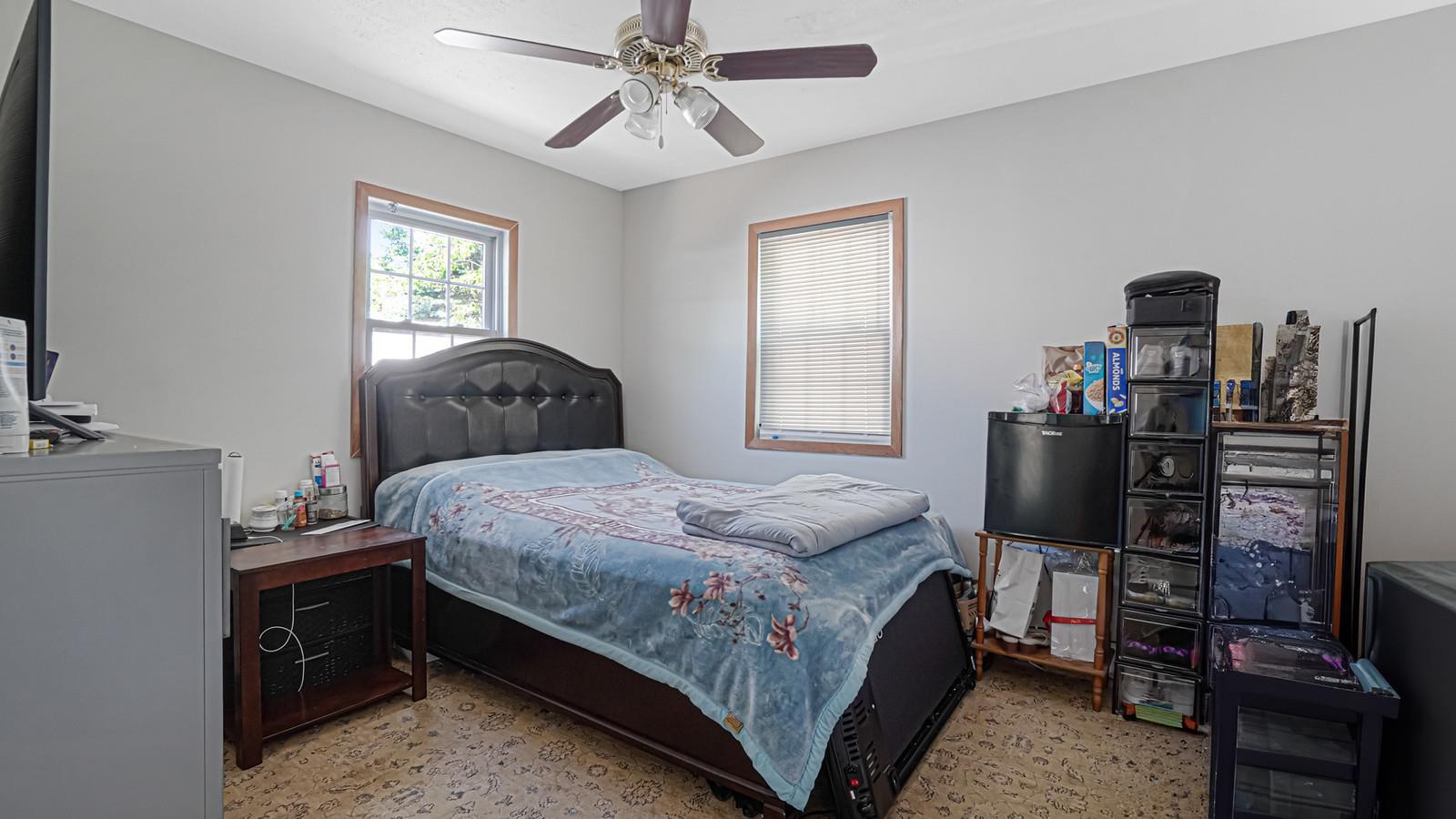 Single Family Val Park  Nassau County, NY 11580, MLS-862058-10