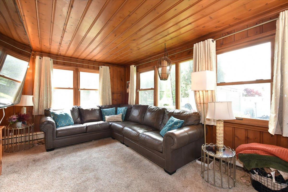 Single Family Chester  Nassau County, NY 11580, MLS-862059-14