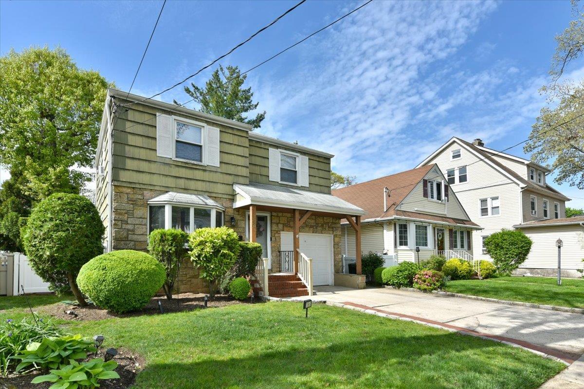 Single Family Chester  Nassau County, NY 11580, MLS-862059-2