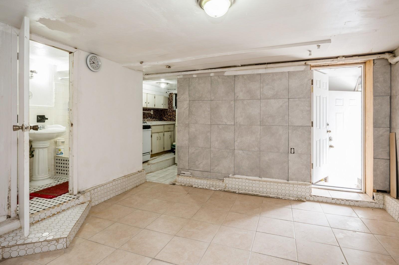 Single Family Columbus  Westchester County, NY 10553, MLS-862078-19