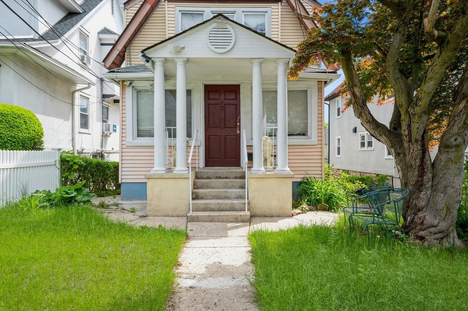Single Family Columbus  Westchester County, NY 10553, MLS-862078-2