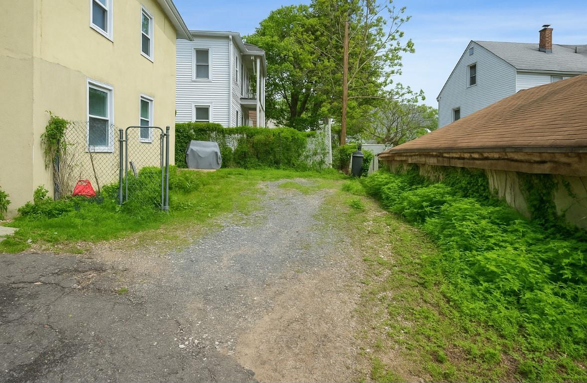 Single Family Columbus  Westchester County, NY 10553, MLS-862078-22