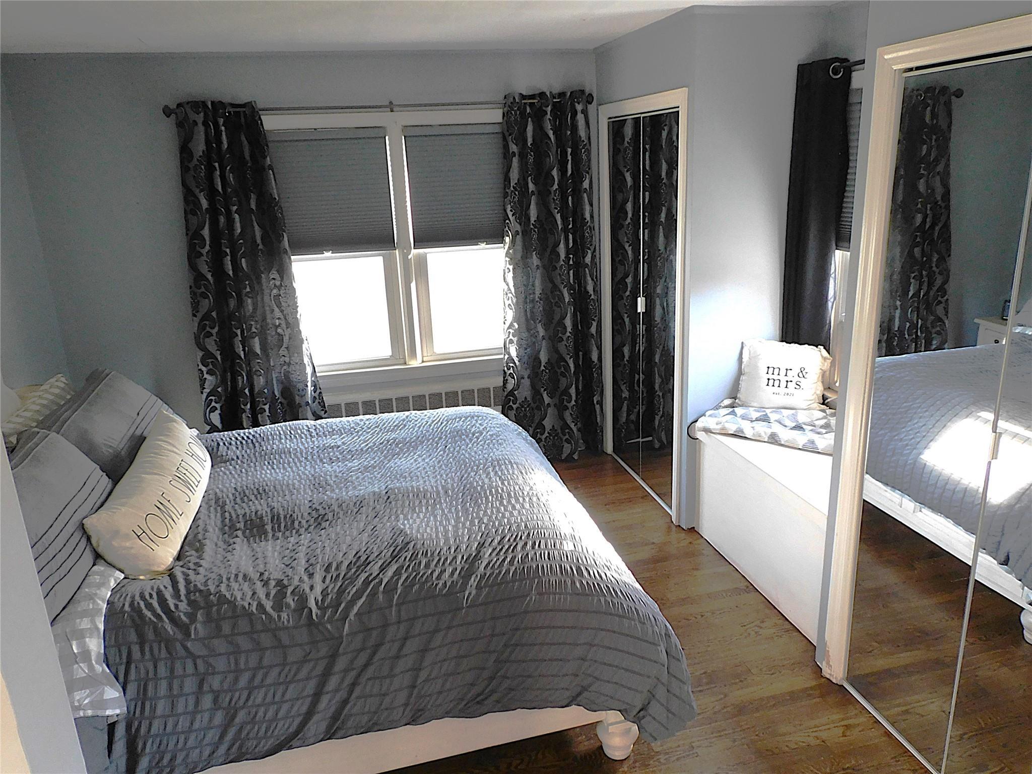Single Family Lou  Suffolk County, NY 11754, MLS-862083-12