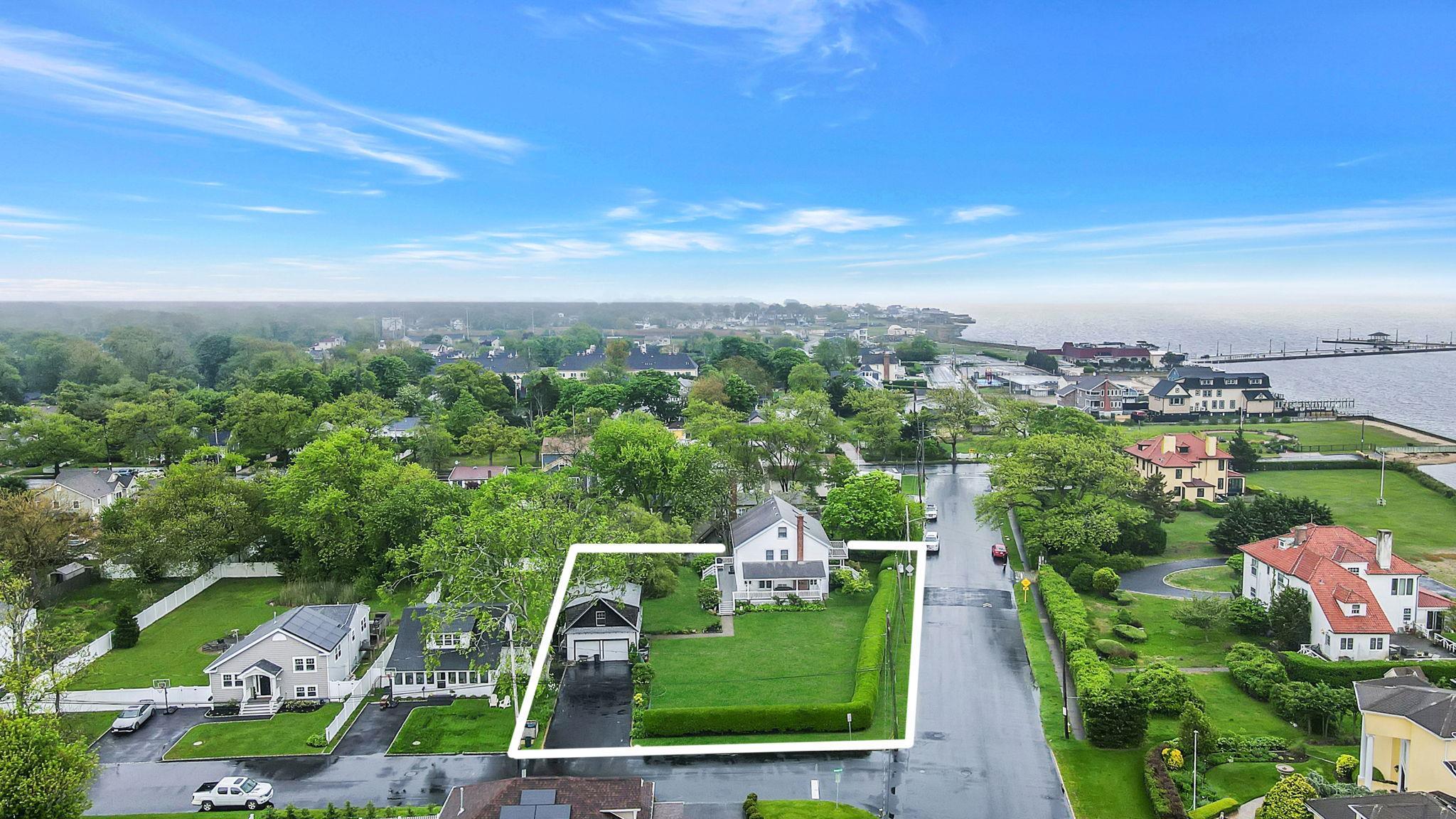 Single Family Brightwood  Suffolk County, NY 11772, MLS-862103-5