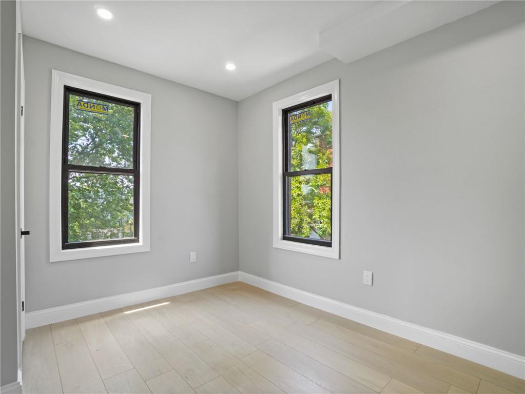 Single Family 12th  Westchester County, NY 10550, MLS-862106-14