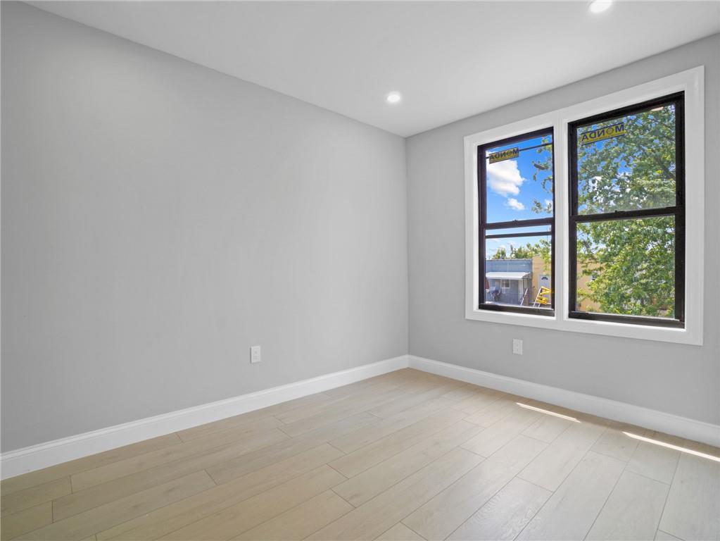 Single Family 12th  Westchester County, NY 10550, MLS-862106-15