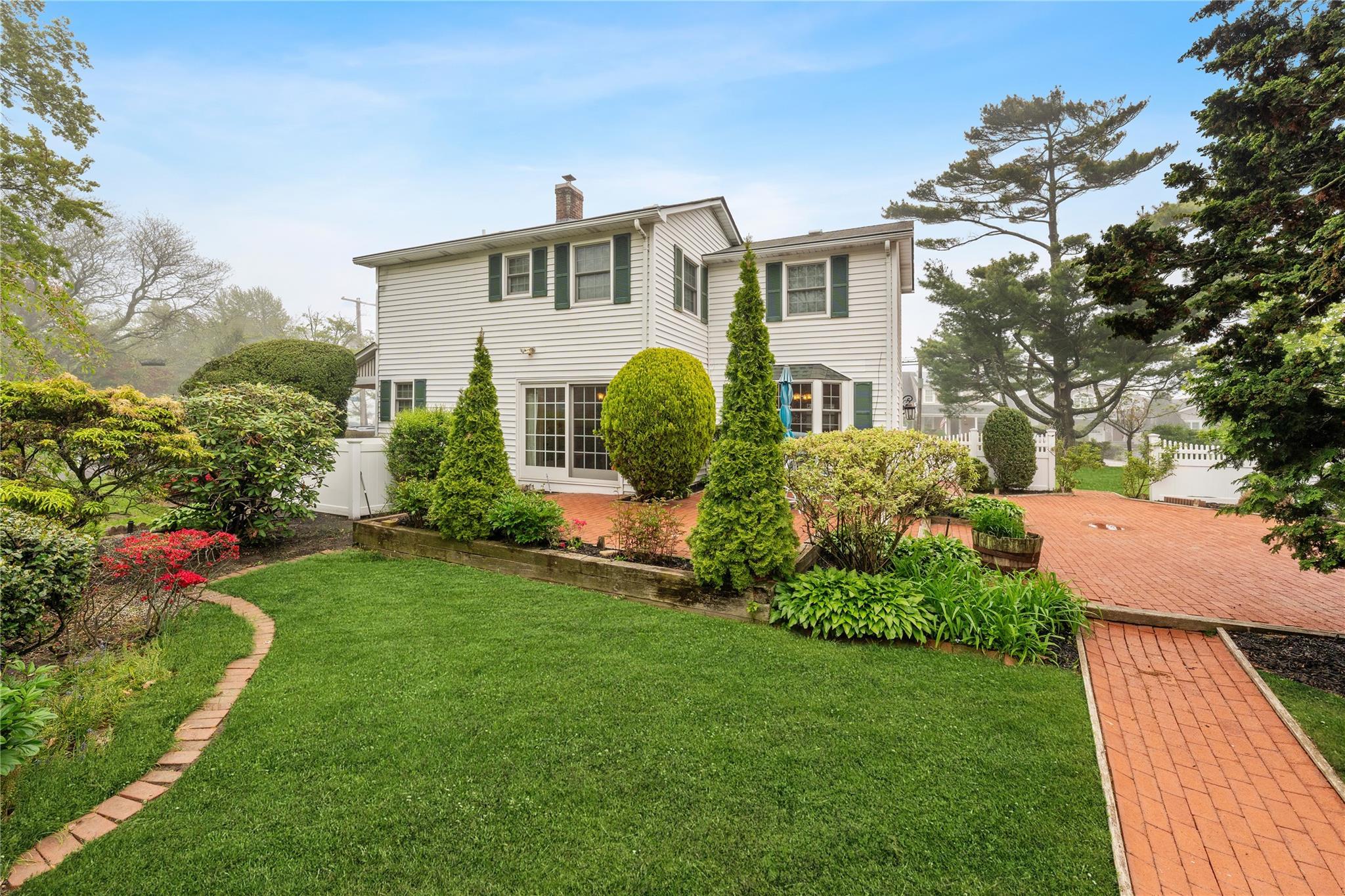 Single Family Coles  Suffolk County, NY 11701, MLS-862110-27