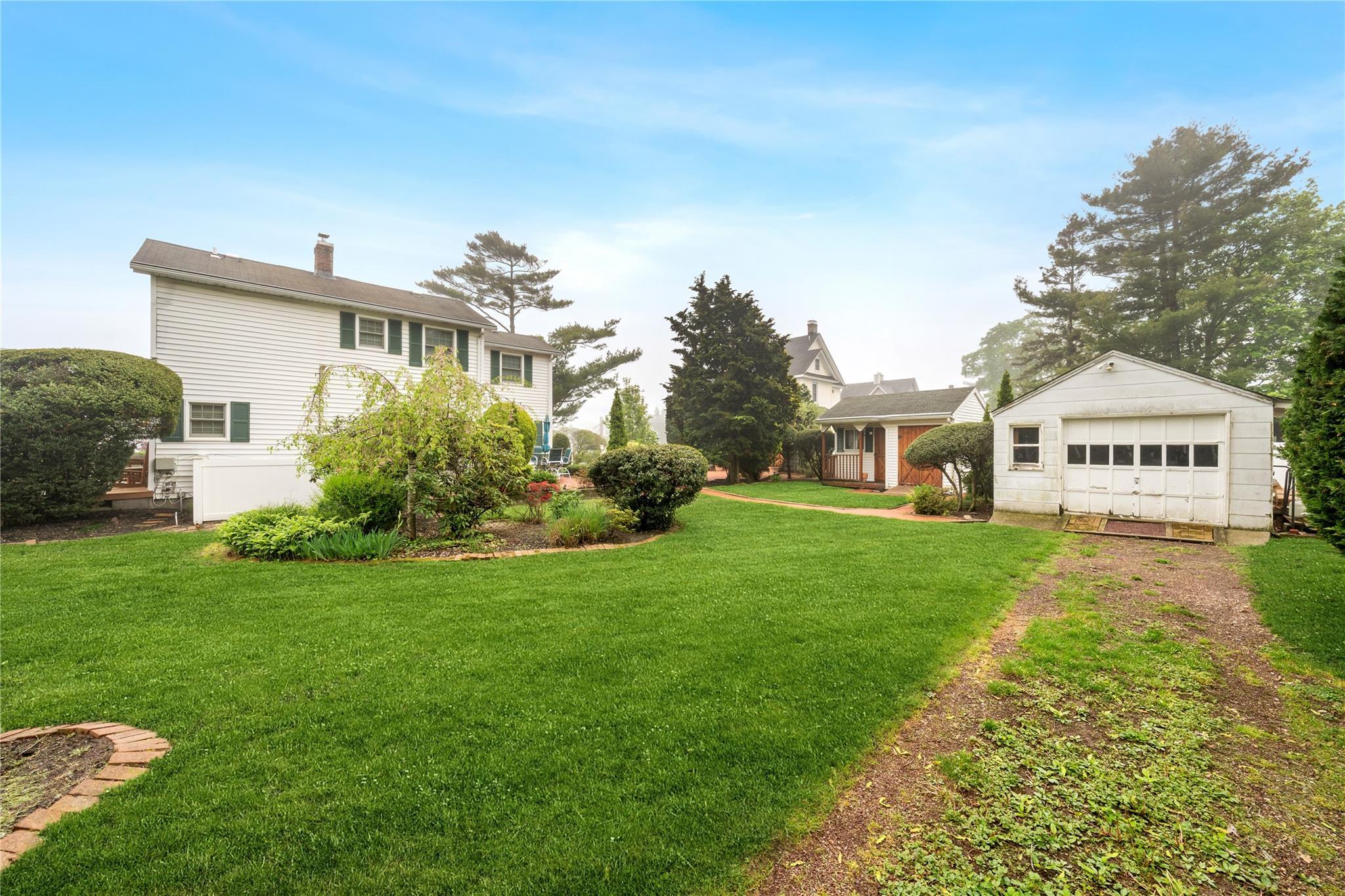 Single Family Coles  Suffolk County, NY 11701, MLS-862110-30