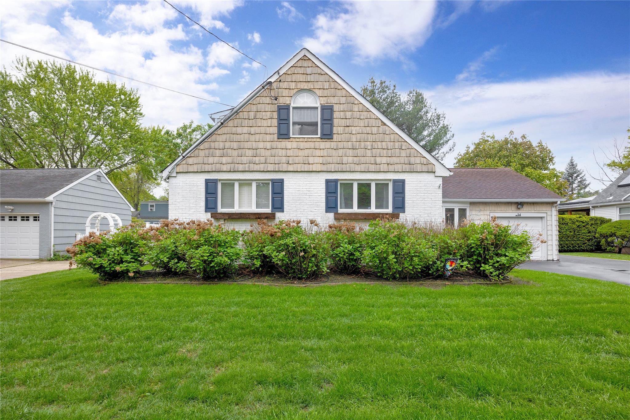 Single Family Bryan  Suffolk County, NY 11701, MLS-862129-2