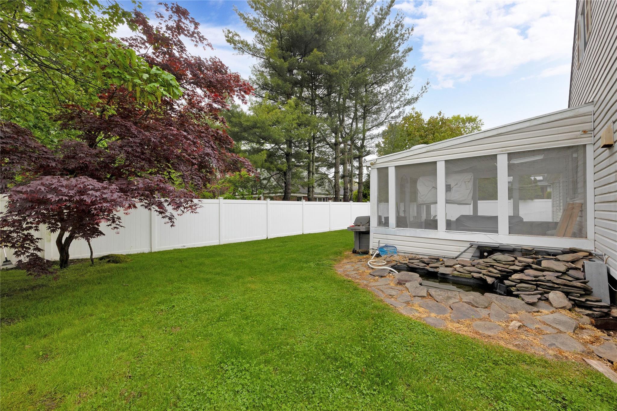 Single Family Bryan  Suffolk County, NY 11701, MLS-862129-27
