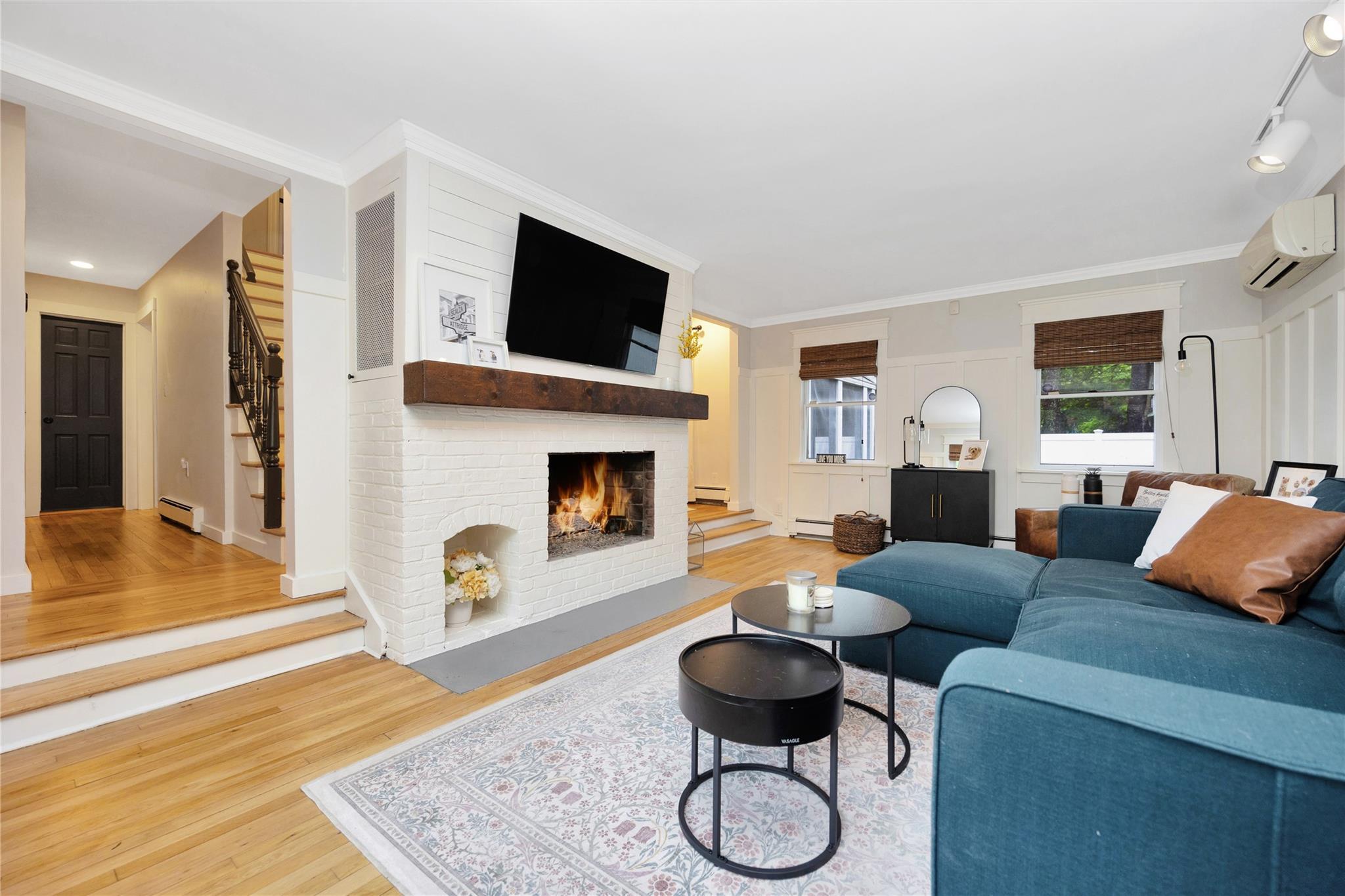 Single Family Bryan  Suffolk County, NY 11701, MLS-862129-8