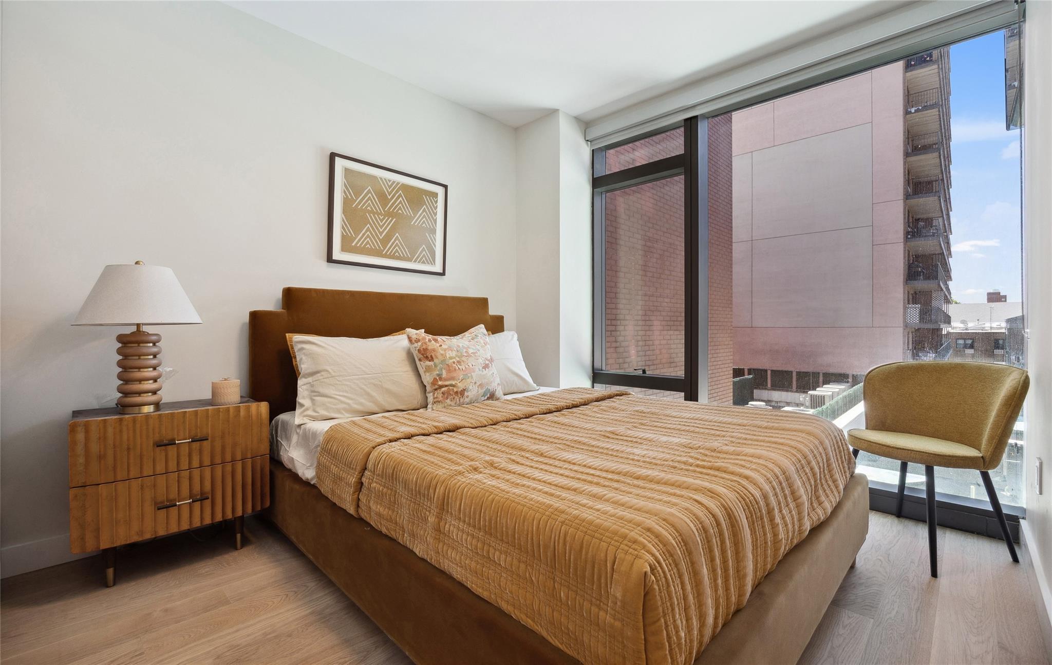 Condo Parsons  Queens, NY 11354, MLS-862131-10